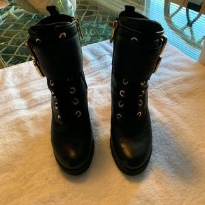 GUESS Finlay Lace up Combat Boots